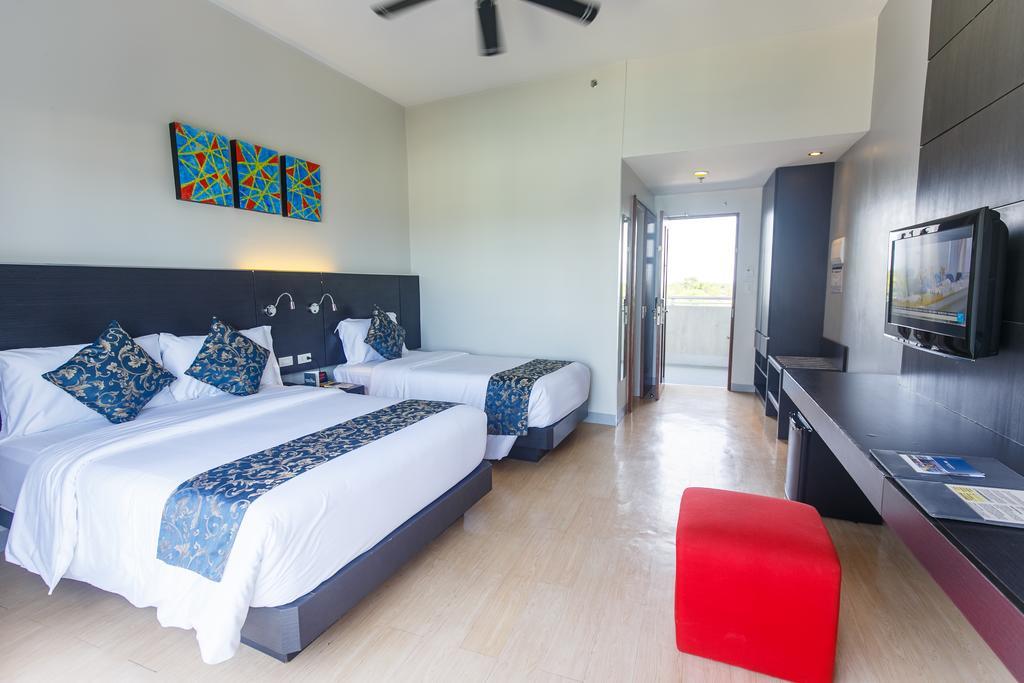 Solea Seaview Resort Lapu-Lapu City Exteriér fotografie